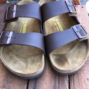 Birkenstock Arizona men’s Brown leather sandals  Size 11 🦋